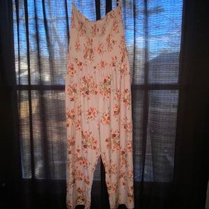 Floral strapless jumpsuit